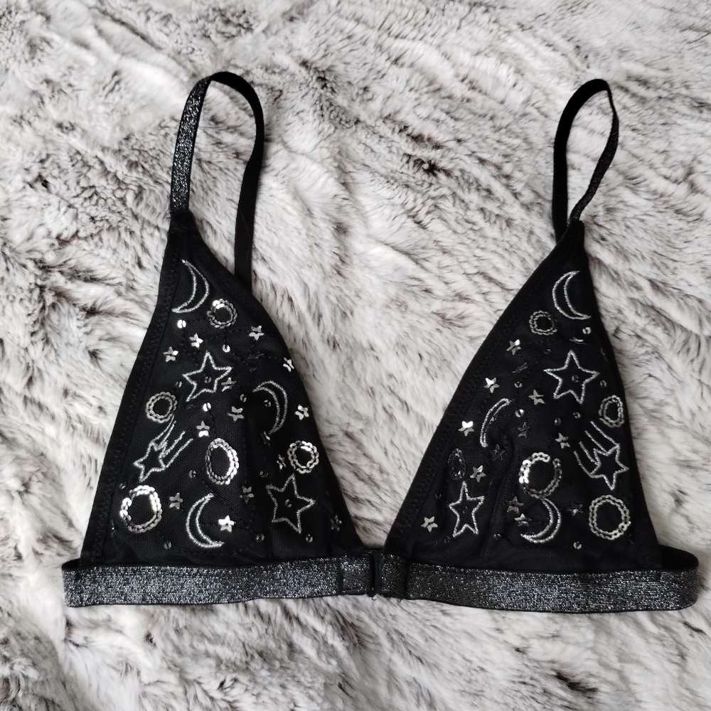Unique embroidery Victoria's Secret Bralette with  space patterns